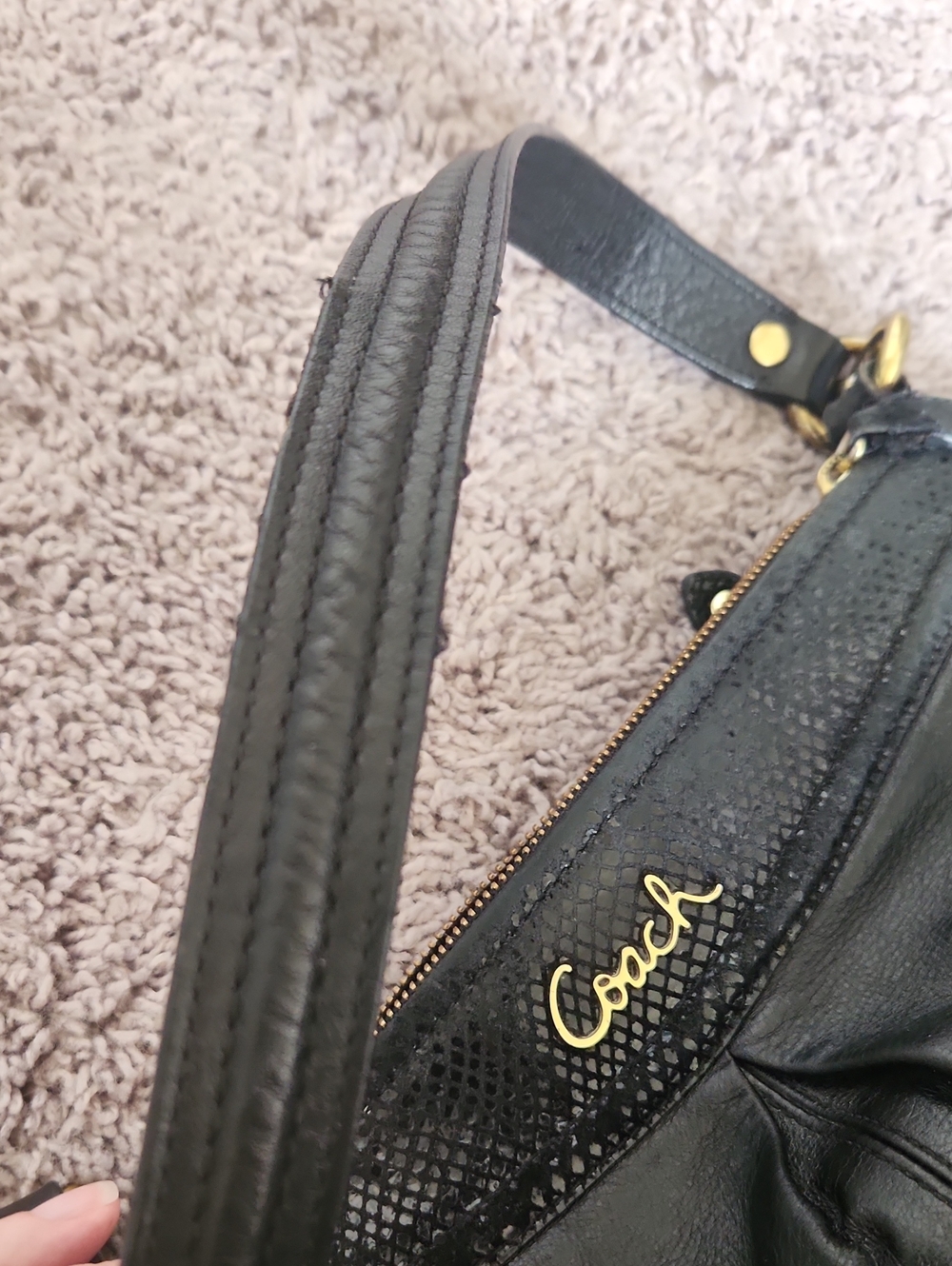 Vintage Coach Ashley Hobo Black Snake Bag - Picture 10 of 13